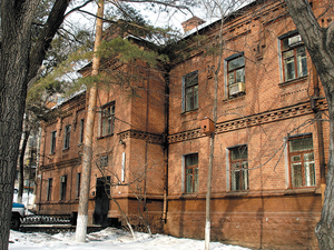 Флигель офицерский